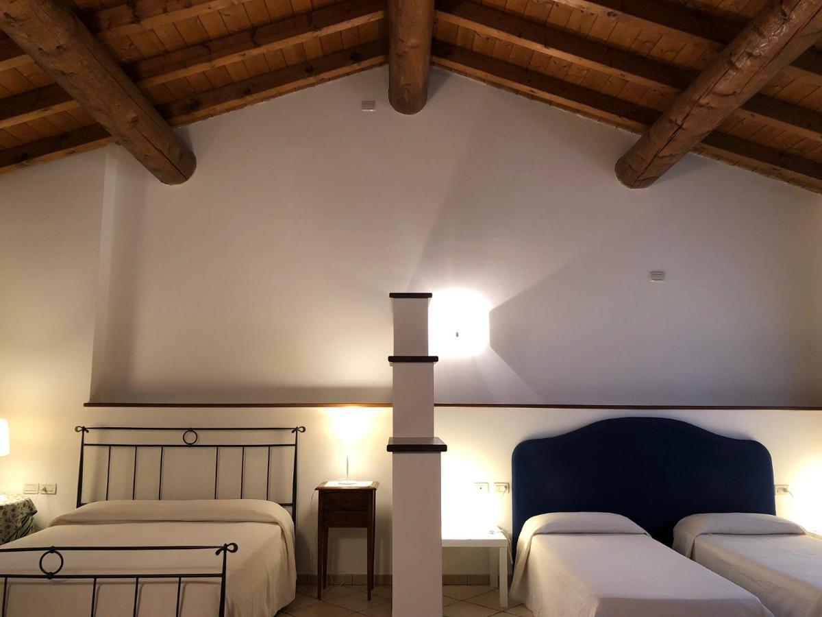 Agriturismo Bitturelli Ponti sul Mincio Eksteriør billede